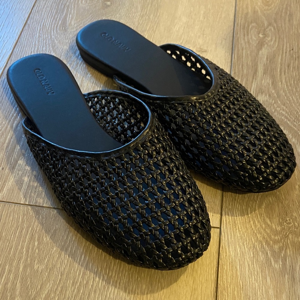 Old Navy Black Woven Flats